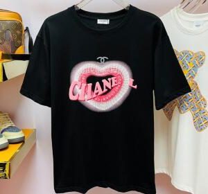 Ｔシャツ